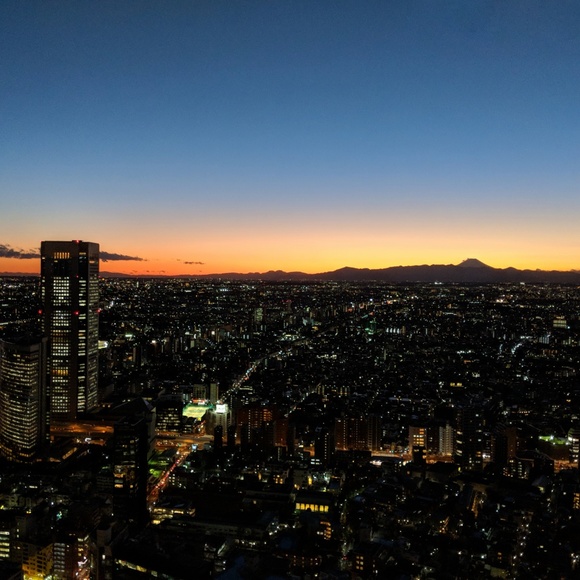 Meet your Posher - Picture 1 of 1